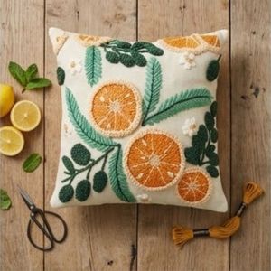 Coussin carré décoratif brodé motif agrumes style bohème en coton, housse amovible lavable – Grande Vente - Product Image 6