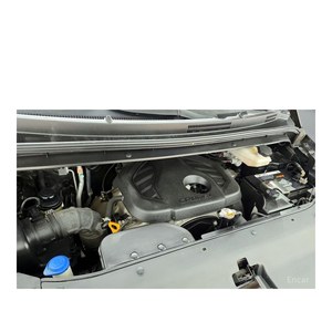 Hyundai Starex Limusina 2018, Euro V, Transmisión Automática, Asientos de Cuero, Volante a la Izquierda, 55,341 km, Diésel, Tracción Trasera - Product Image 6