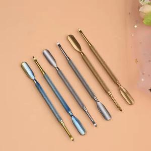 Juego de Herramientas de Acero Inoxidable de Doble Punta para Empujar Cutículas, Empujador de Cutículas Reutilizable, Herramientas de Belleza con Punta Afilada de Doble Cabeza - Product Image 6