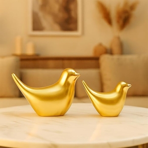Figurines traditionnelles d'oiseaux dorés en paire, accent décoratif de table pour cheminée, table basse et décoration d'étagère - Product Image 6