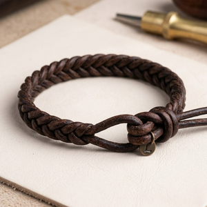 Cordón de Cuero Genuino Marrón Oscuro Antiguo de Primera Calidad de 2 mm, Cuerda Redonda para Fabricación de Joyas, Manualidades y Accesorios de Bricolaje, 100 Metros - Product Image 2