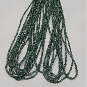 Perles de diamant brut de couleur bleu naturel non taillées, taille 3 mm à 4 mm, éclats de cristal brut, perles de pierres précieuses en vrac pour la fabrication de bijoux en gros - Product Image 1