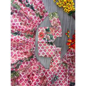 Lehenga Choli con Estampado Floral de Diseñador para Fiestas y Vestidos de Cóctel - Product Image 2