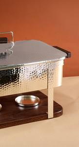 Plat à chafing rectangulaire en acier inoxydable martelé avec base et poignées en bois, chauffe-plats professionnel pour buffets et traiteurs hôteliers - Product Image 6