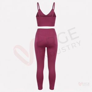 Ensemble 2 pièces pour femmes, haut court à bretelles spaghetti col en V bordeaux, leggings taille haute, yoga - Product Image 2