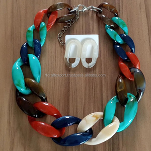 Hermoso diseño, collar con colgante de resina de madera, collar multiusos de alta calidad, cuentas clásicas para fiestas, artesanías RF al por mayor - Product Image 4