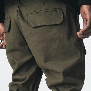 Pantalon cargo homme de qualité supérieure, entièrement personnalisable, anti-plis, tendance et très demandé, par un fabricant de premier plan - Product Image 4