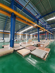 El mejor precio del fabricante de Vietnam, alta calidad, 6mm, SPC PVC, suelo gráfico para interiores, tratamiento de superficie EIR para uso de oficina moderno - Product Image 6