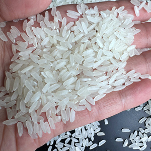 Arroz Blanco Calrose de Grano Mediano de Vietnam, 5% de Grano Partido, para el Mercado de Oriente Medio, Venta al por Mayor a Granel, 25kg 50kg, OEM, Marca Privada, Exportación/ ANNA - Product Image 1