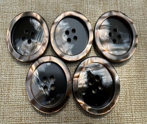 Bouton rond en corne de buffle fait main et écologique, style ange, décoration d'intérieur de F S International - Product Image 4