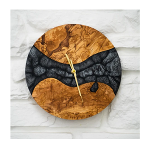 Horloge murale contemporaine en bois et résine époxy, finition polie lisse de luxe, idéale pour un cadeau et la décoration intérieure - Product Image 4