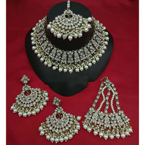 Collier ras-de-cou en alliage plaqué or 18 carats avec pierres de cristal, perles et diamants pour soirée - 10575555WH - Product Image 3