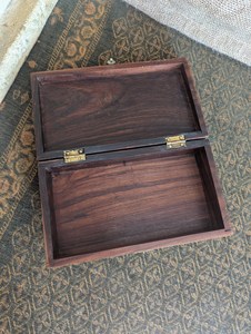 Decorative <b>Vintage</b> Style Wooden Jewelry <b>Box</b> With Resin Inlay Lid Carved Floral Design For Table Office Decor Storage container - Product Image 3