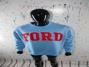 Sudadera FORD Azul Marino con Cuello Ancho, 100% Rojo, Apliques Bordados, Hilos Finos - Product Image 4