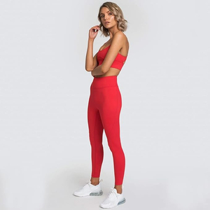 Conjunto Deportivo de 2 Piezas para Mujer: Sujetador Deportivo de Alta Elasticidad y Leggings de Yoga de Cintura Alta, Transpirables, Ligeros y de Secado Rápido - Product Image 2