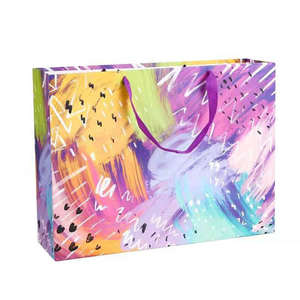 Sacs en papier personnalisés avec logo et poignées – Emballage imprimé sur mesure pour petites entreprises, cadeaux de mariage et fêtes - Product Image 2