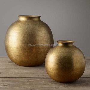 Elegante jarrón de metal de diseño para ramas de flores artificiales palos para mejorar la configuración de decoración interior de lujo del hogar - Product Image 1