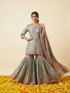 Conjunto Tradicional Indio para Mujer, Kurti de Algodón Verde con Estampado Floral, de Secado Rápido, Corte Regular, Largo Medio, con Sharara y Dupatta, Vestido para Fiesta - Product Image 2