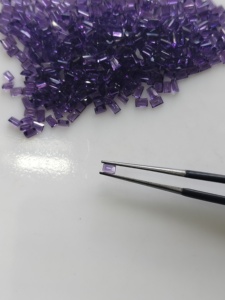 Ametyste africaine naturelle violette, taille baguette 3x2MM, pierres précieuses de qualité supérieure pour la fabrication de bijoux - Product Image 2