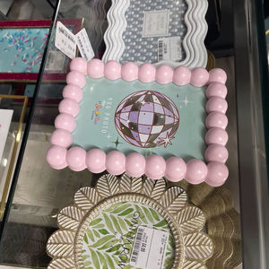 Cadre de miroir rectangulaire en bois et résine fait main SACK, doré antique de luxe, pour décoration murale et cadre photo, impression couleur, Uttar Pradesh - Product Image 1