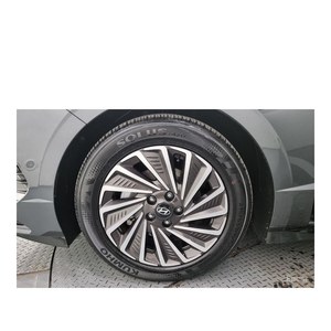 ฮุนได โซนาต้า เอ็กซ์คลูซีฟ ปี 2023 วิ่ง 20,285 กม. เกียร์อัตโนมัติ เบาะหนัง พวงมาลัยซ้าย มาตรฐานไอเสียยูโร 5 พร้อมที่นั่งด้านหลัง - Product Image 5