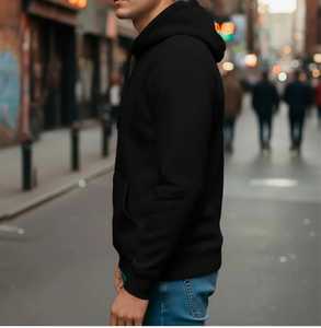 Sweat-shirt à capuche noir pour homme, coupe classique, pull-over décontracté en molleton uni, haut d'automne - Product Image 1
