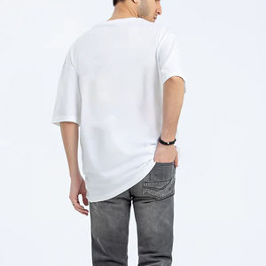 T-shirt homme en coton 100% tricoté de haute qualité, coupe ample, grande taille, personnalisable, 200 GSM, style streetwear. - Product Image 3