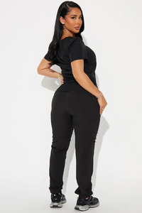 Blusa de Uniforme Médico para Mujer, Color Negro, con Bolsillo Frontal, Tejido de Poliéster - Product Image 3