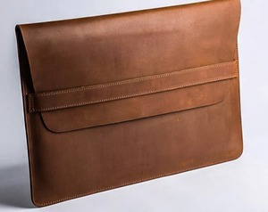 Factory Custom Multifunctional Compact 13" Portable Convertible Genuine Leather Laptop Sleeve <b>Waterproof</b> Protection for Office - Product Image 5