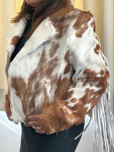 Último diseño 2025, chaqueta de cuero de vaca a la moda para mujer, chaqueta de motorista con cuello vuelto de alta calidad - Product Image 6