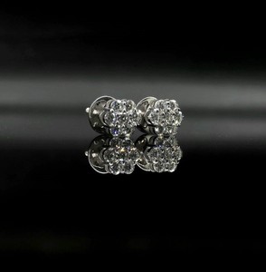 Pendientes con Forma de Flor y Racimo de Diamantes Moissanite, Plata 925, Joyería Clásica para Uso Diario de Mujer - Product Image 1