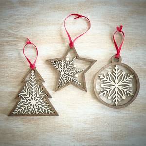Decoración Festiva de Reno Colgante Hecha a Mano en Madera con Brillantes Detalles Navideños, Estilo Moderno - Product Image 2
