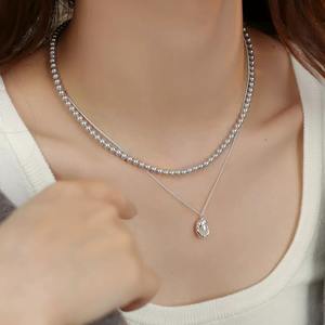 Double-<b>Layered</b> Shijia Simple <b>Fashionable</b> Round Pearl <b>Necklace</b> for Women High-End Collarbone Chain Elegant <b>Layered</b> Neck Chain - Product Image 3