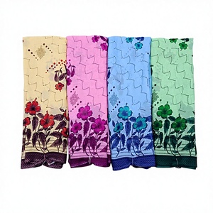 ชุดส่าหรีผ้าจอร์เจียพร้อมเสื้อส่าหรีที่ทันสมัยเสื้อส่าหรีดีไซน์ดอกไม้สำหรับงานปาร์ตี้ขายส่งเว็บไซต์ผู้ขายจำนวนมาก - Product Image 1