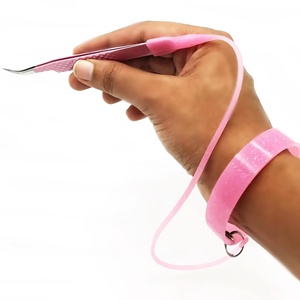 Pince à épiler antidérapante avec embout en acier inoxydable et protection en caoutchouc pour application professionnelle d'extensions de cils - Product Image 6