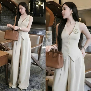 ชุดเซ็ตสองชิ้นลำลองสำหรับผู้หญิง ผ้าฝ้ายธรรมชาติ ใส่สบาย เป็นมิตรกับสิ่งแวดล้อม ซักได้ บรรจุภัณฑ์แบบกำหนดเองได้ - Product Image 2