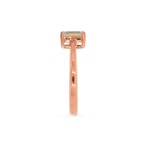 Anillo Solitario Solo Shimmer, Oro Rosa de 18K, Corte Esmeralda, Anillo de Compromiso con Diamante Solitario para Mujer, Clásico de Cuatro Puntas, Minimalista - Product Image 4