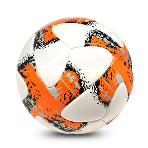 Ballons de football BRG 2026, nouveau design, impression de logo personnalisée, vente en gros, haute qualité, légers, disponibles en différentes couleurs - Product Image 3