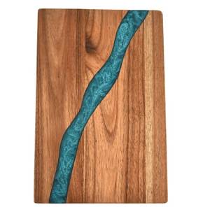 Tabla de cortar rectangular de resina y madera con incrustaciones de río azul, antideslizante, para cocina. - Product Image 2