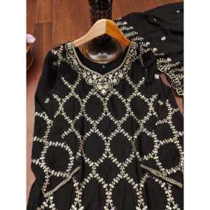 Conjuntos de diseñador para mujer, traje de Chinon Sharara bordado con secuencia bordada - Product Image 3