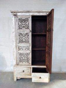 Armoire de luxe artisanale en bois massif à 2 portes, avec gravures décoratives en treillis Jaali, finition blanc vieilli - Product Image 4