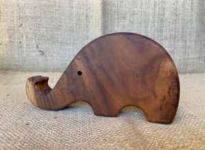 Anneau de dentition pour bébé en bois naturel et sûr, fabriqué en bois lisse et non toxique, idéal pour apaiser les gencives. - Product Image 2