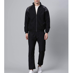 Survêtement noir respirant pour homme, fermeture éclair intégrale, col montant, style sportif, vêtement d'automne, coupe classique, matière polyester, poches latérales - Product Image 1