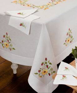 Wholesale Customized Hemstitch Modern Multi-Shape <b>Tablecloth</b> Cotton Embroidered Pretty Flowers Durable Washable Full Sizes - Product Image 4