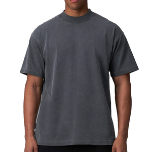 T-shirt Homme Oversize Marron en Coton Épais à Manches Classiques Col Rond Décontracté Imprimé en Relief en Jersey Tricoté Épaules Tombantes - Product Image 4