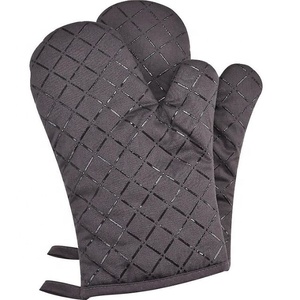 Manoplas grises oscuras para panadería con aislamiento de rayas de diamante antideslizante para cocinar manoplas de horno certificadas GOTS de algodón orgánico resistentes al calor - Product Image 1