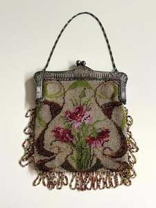 Sac à main de luxe en coton doux pour femme, fait main, élégant, multicolore, avec perles de verre et plumes, cadeau tendance - Product Image 3