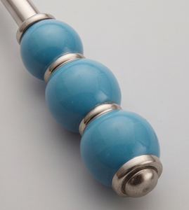 Ensemble de couverts modernes avec manches en céramique bleue perlée, couverts en acier inoxydable, compatibles lave-vaisselle, pour usage quotidien et fêtes - Product Image 4