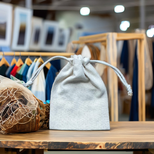 Sacs à poussière en toile de coton personnalisable avec fermeture à cordon Emballage promotionnel d'été réutilisable écologique et durable - Product Image 1