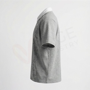 Chemise de golf pour homme en polyester gris à manches courtes, col zippé, séchage rapide, tricotée, design uni, coupe classique - Product Image 3